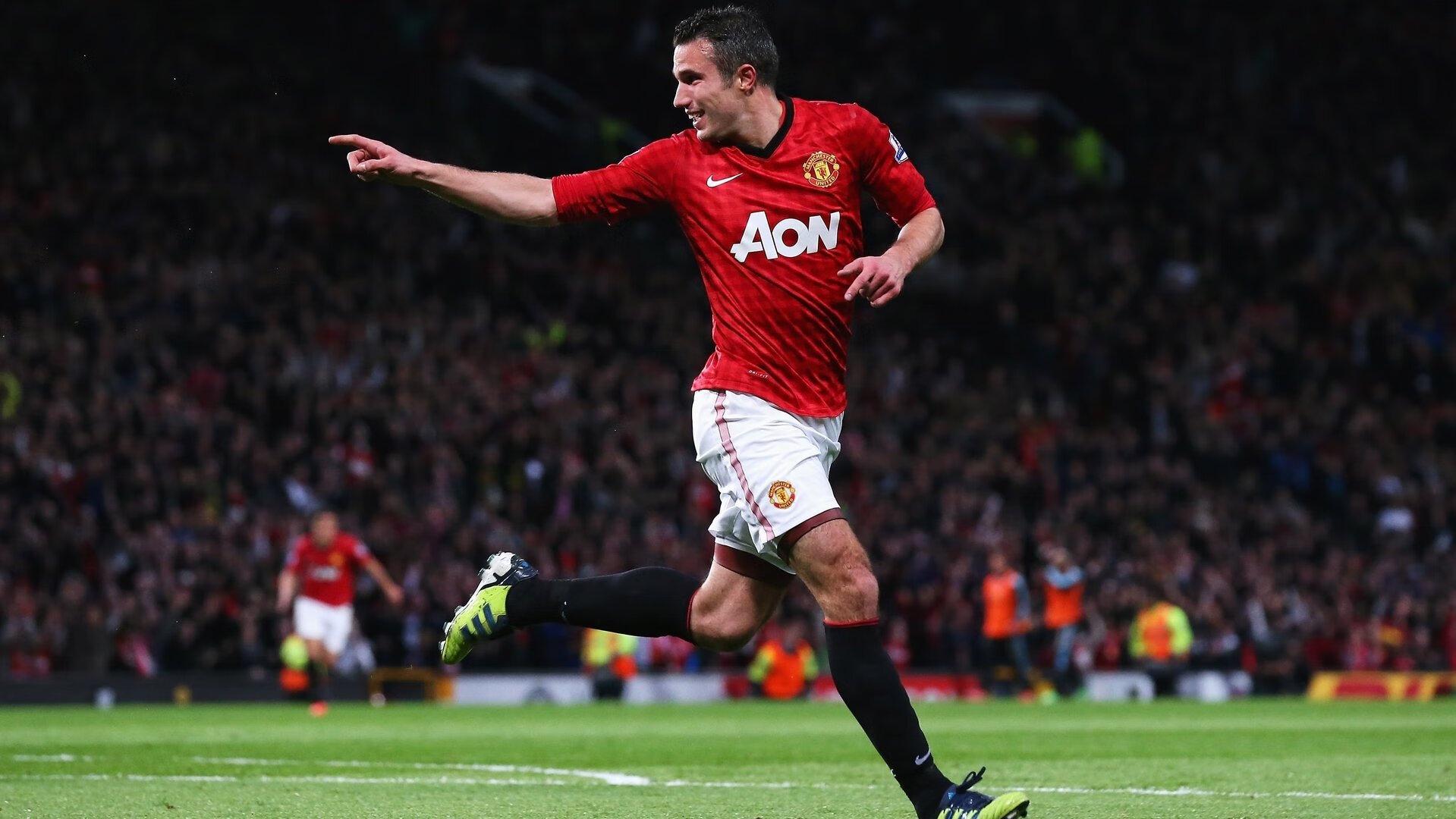 曼联中场引援遇阻，狼队拒售新目标，冬窗或仅三人可选